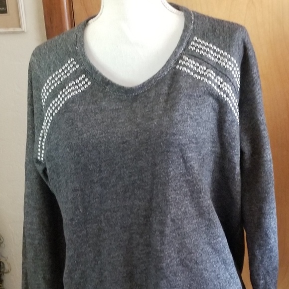 essential Tops - studded shirt